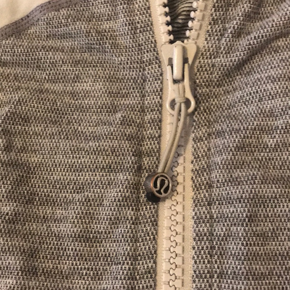 Lululemon Define Jacket - Picture 2 of 4